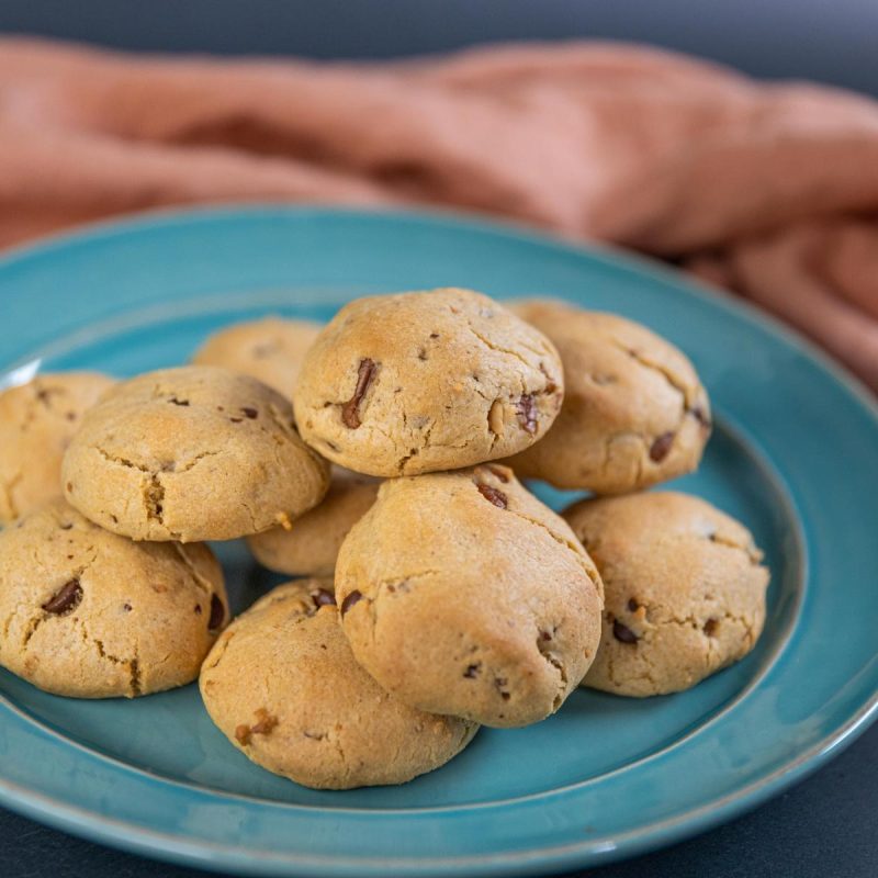 GCBC16_EP43_Peanut Butter, Pecan and Dark Choc Cookies_1L0A6503